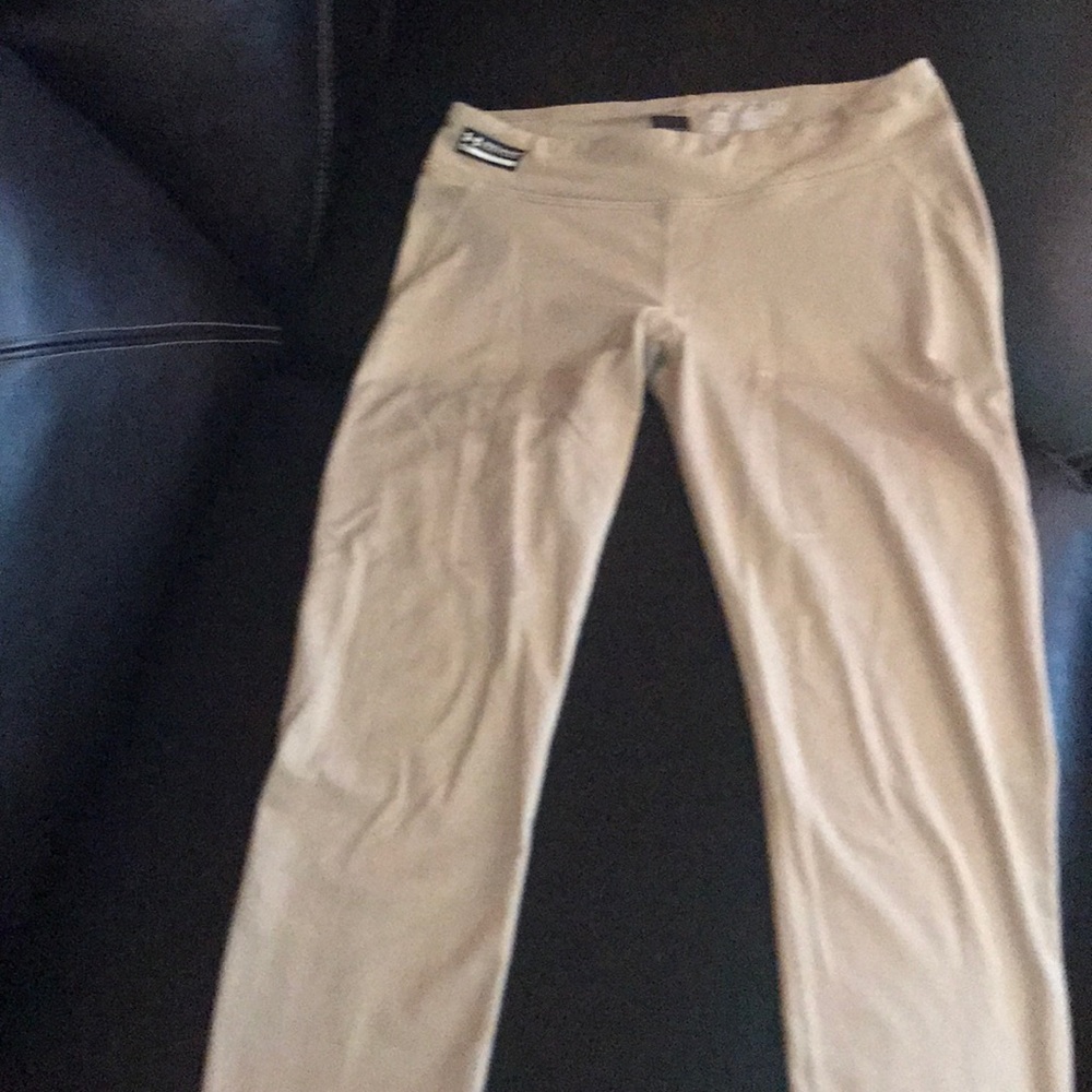 Under armor pants